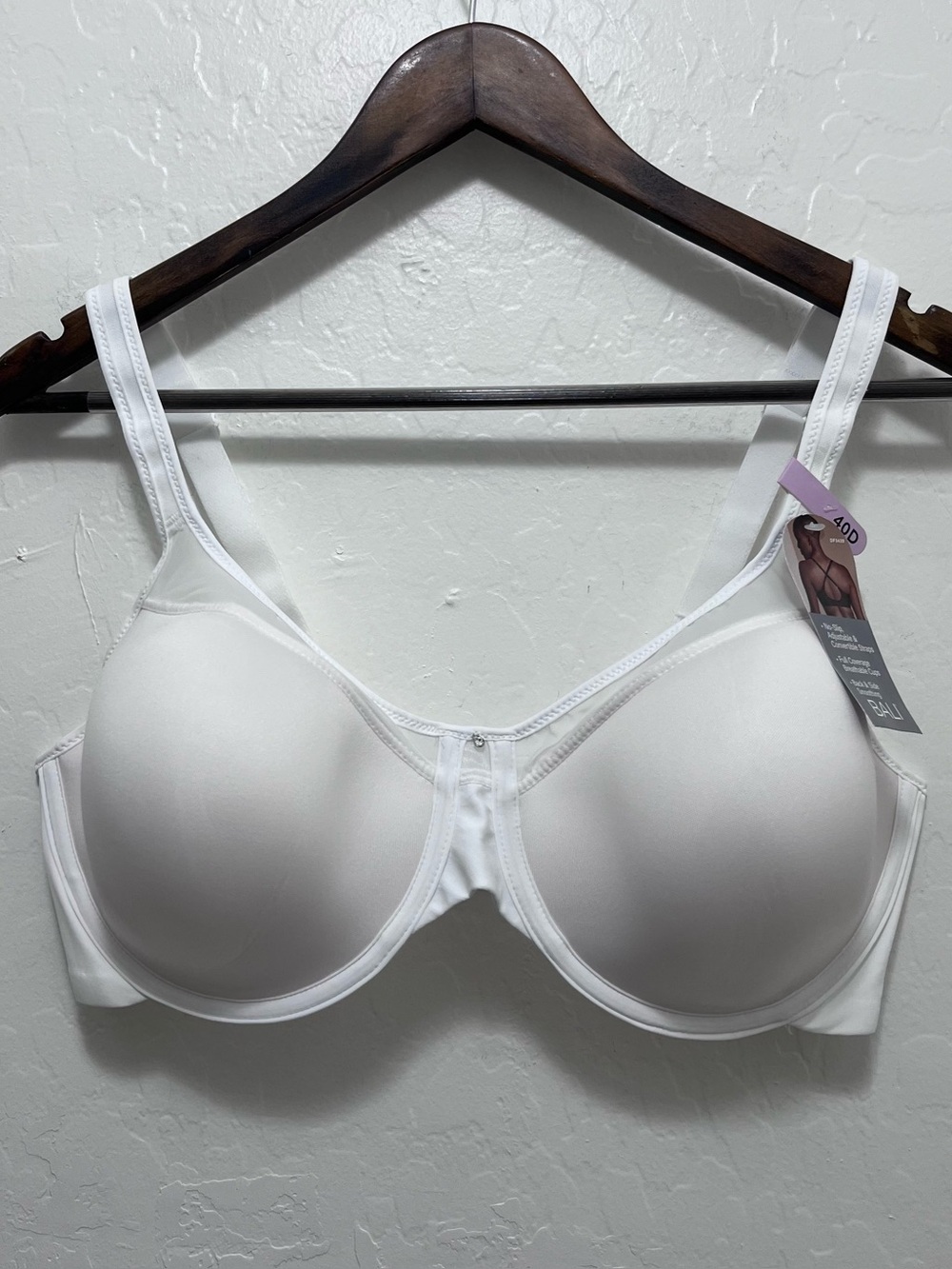 Bali One Smooth U Ultra Light underwire bra Size 40D